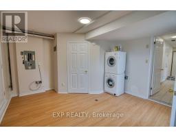 815 A Maitland Avenue, Ottawa, ON K2A2S2 Photo 9