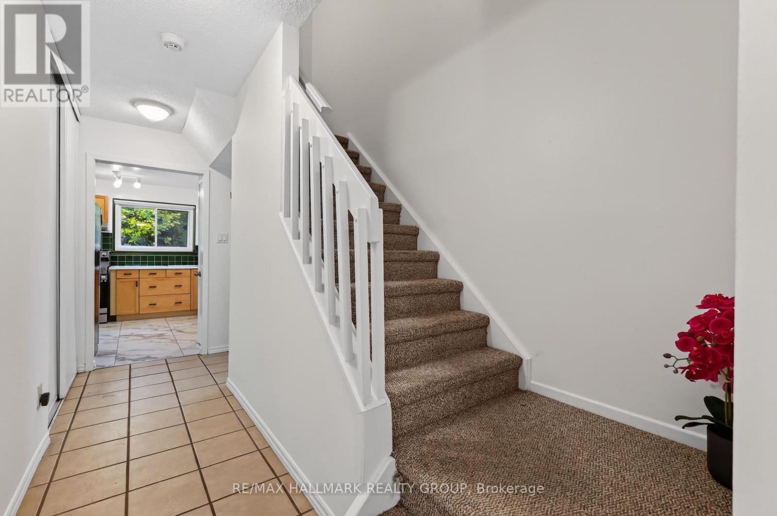 2434 Braeburn Place — photo 10