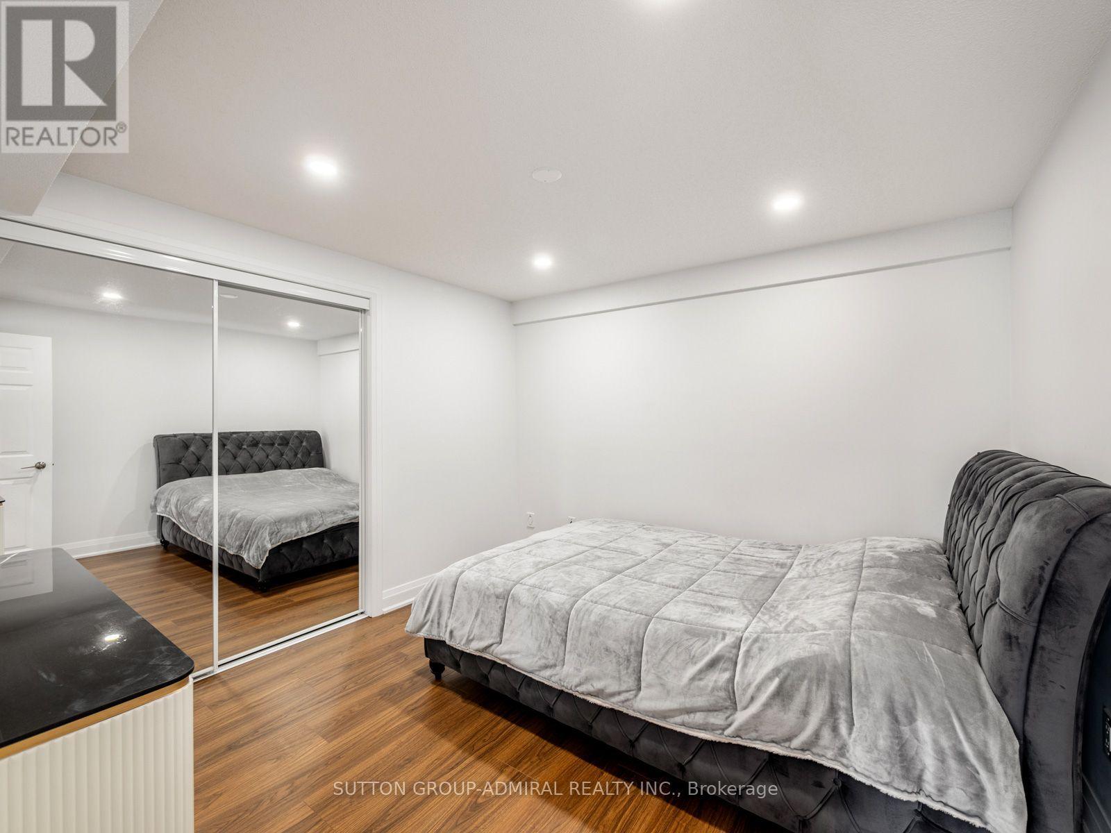 28 Harwood Drive, Barrie, ON photo 36