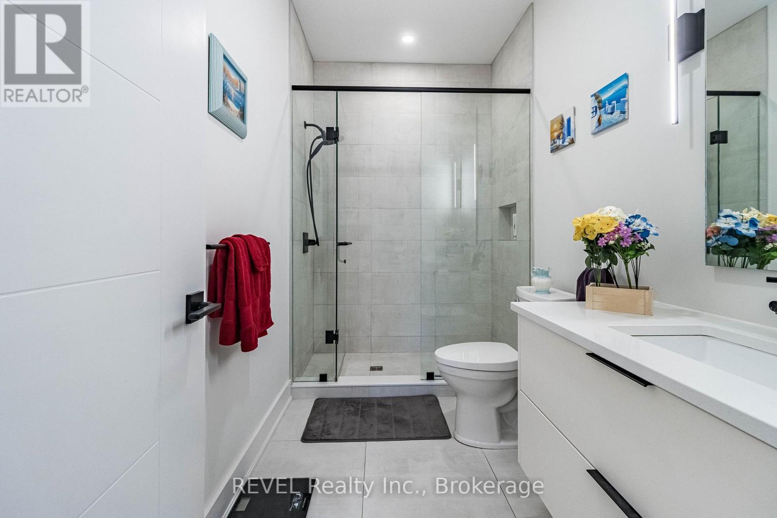 18 Princeton Common Street — photo 19