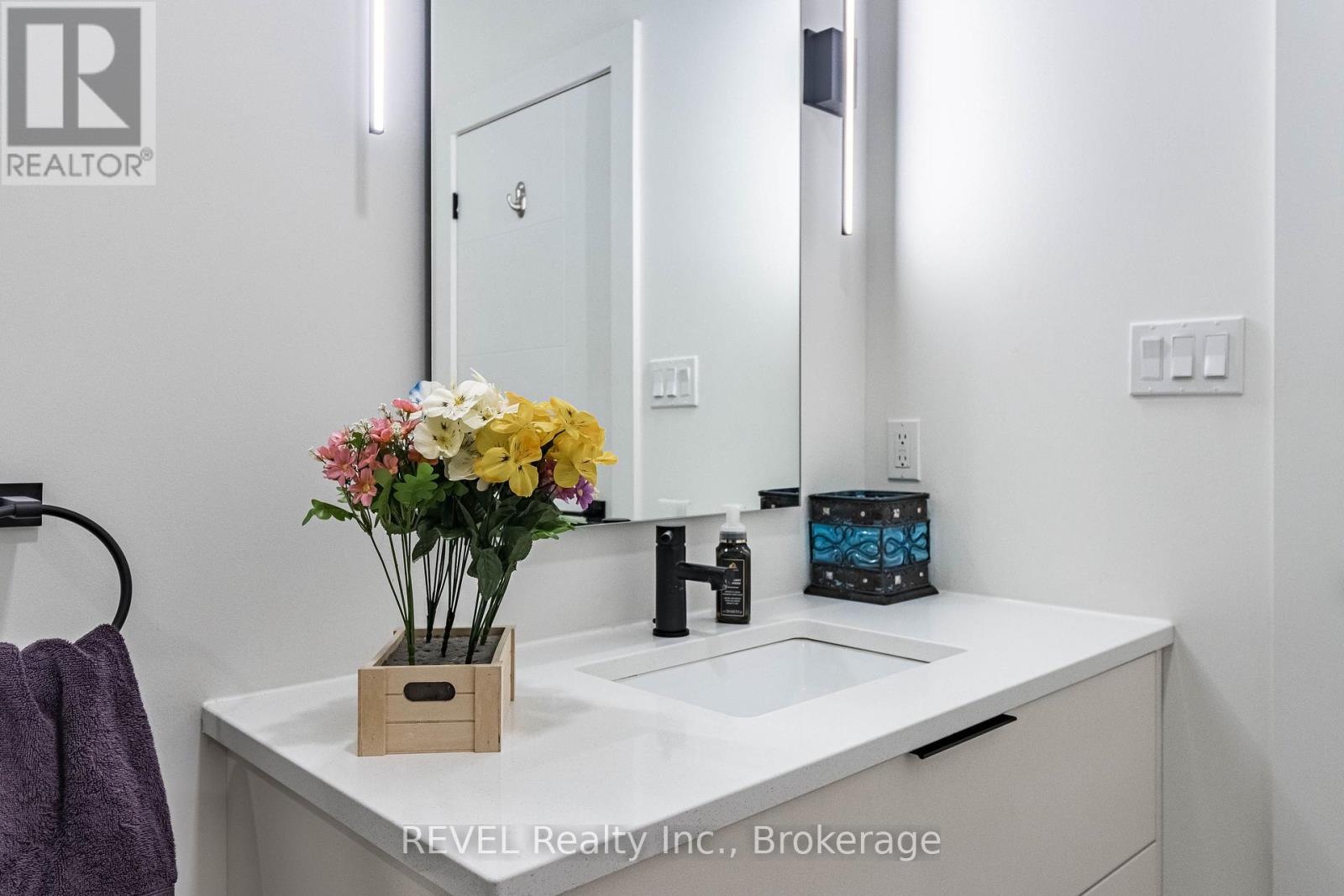 18 Princeton Common Street — photo 21