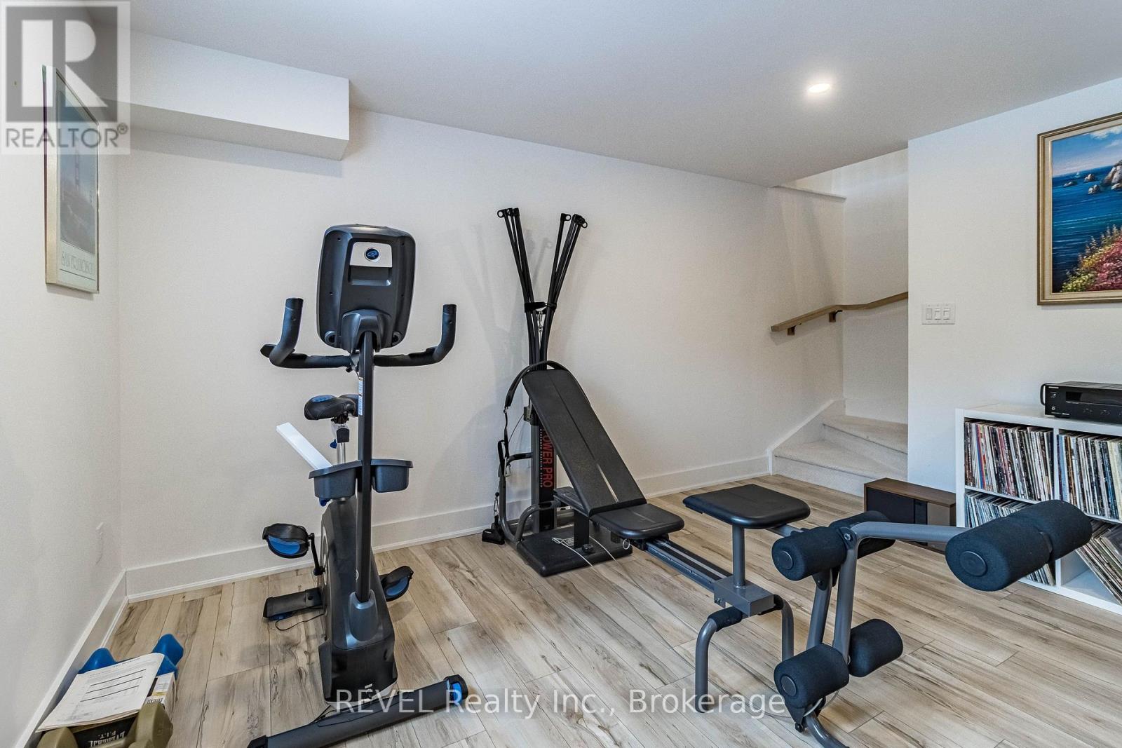 18 Princeton Common Street — photo 31