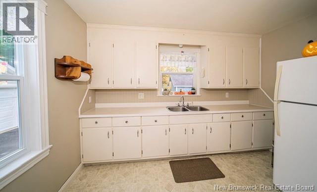 141 Claremont Drive - 5