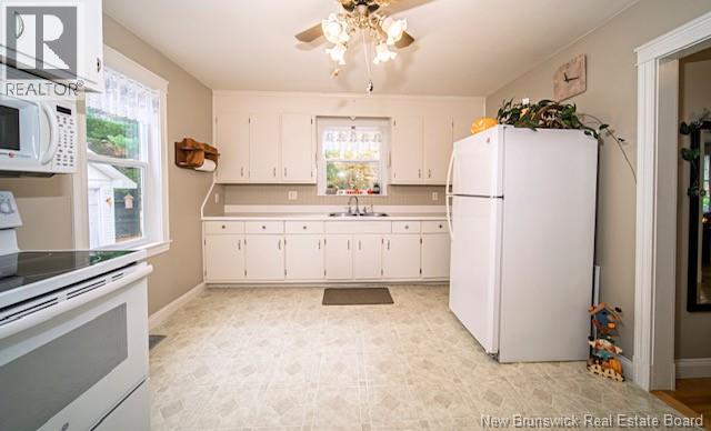 141 Claremont Drive - 6