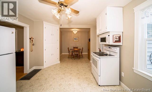 141 Claremont Drive - 7