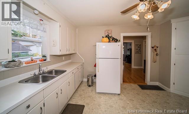 141 Claremont Drive - 8