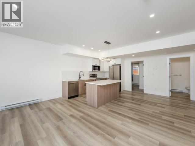 102-5168 5TH AVENUE - 7