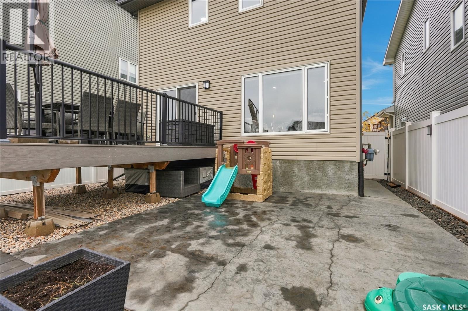 3241 Green Water DRIVE - 44