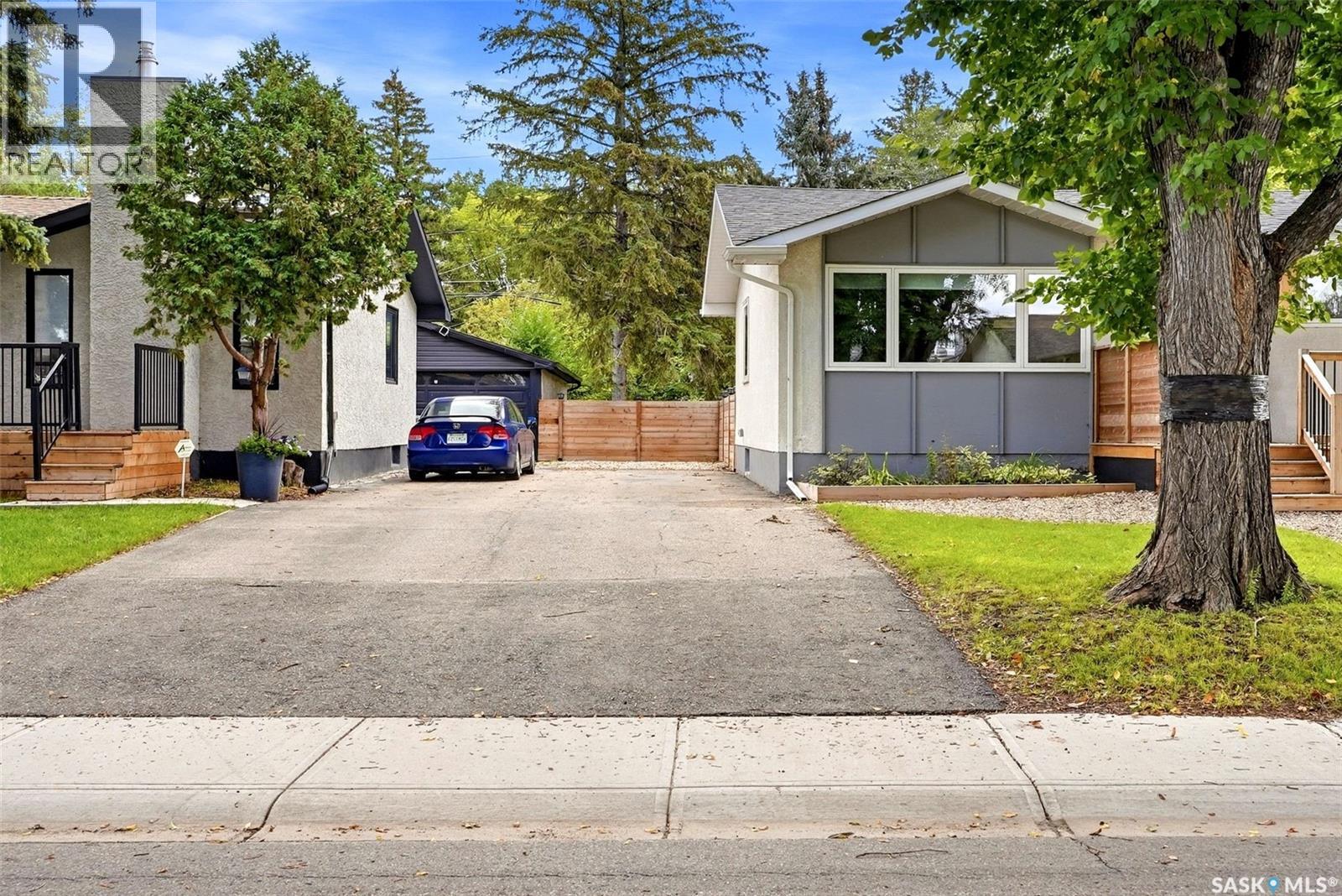 43 RICHARDSON CRESCENT - 49