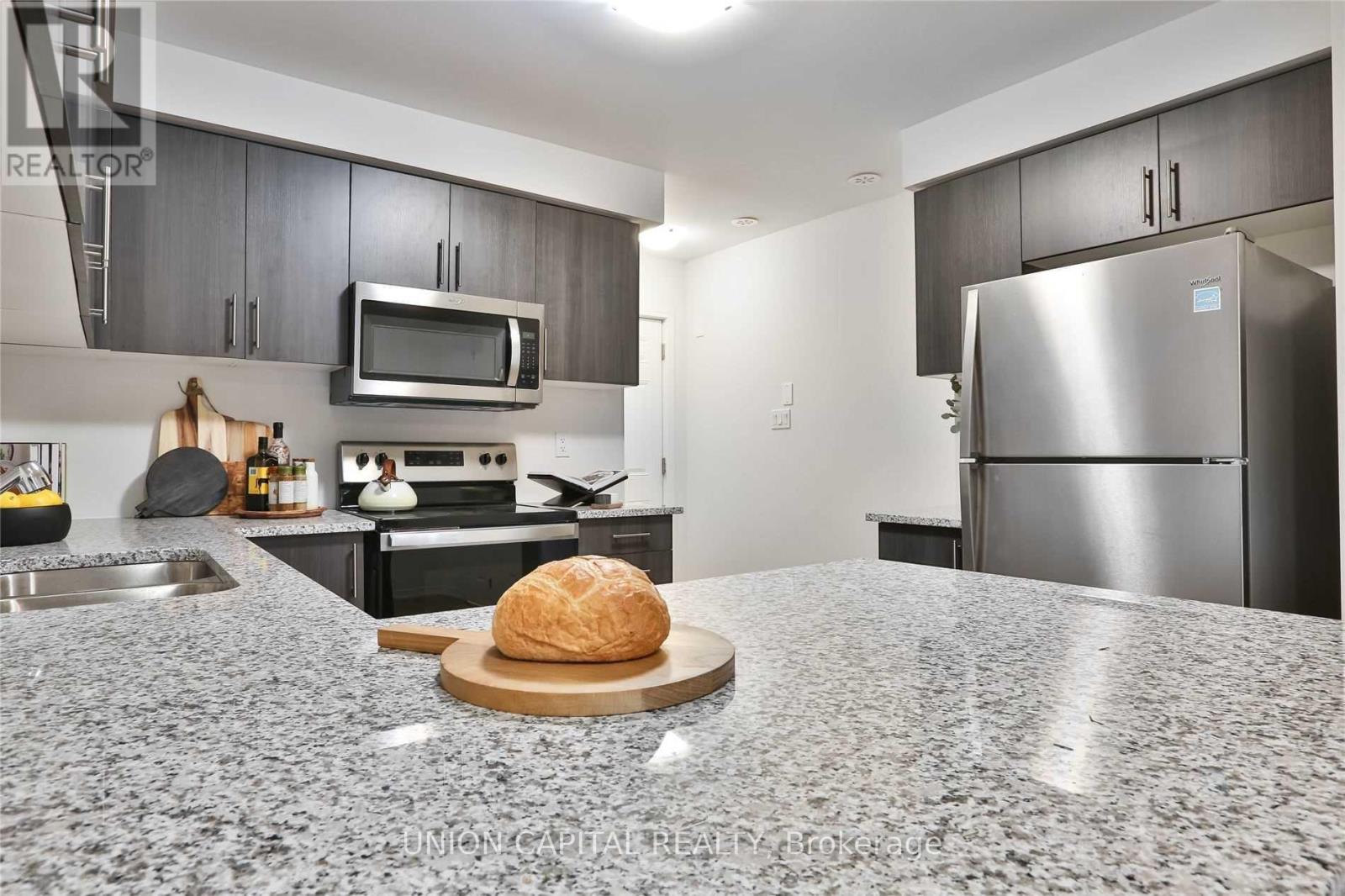 30 Woodstream Drive — photo 10