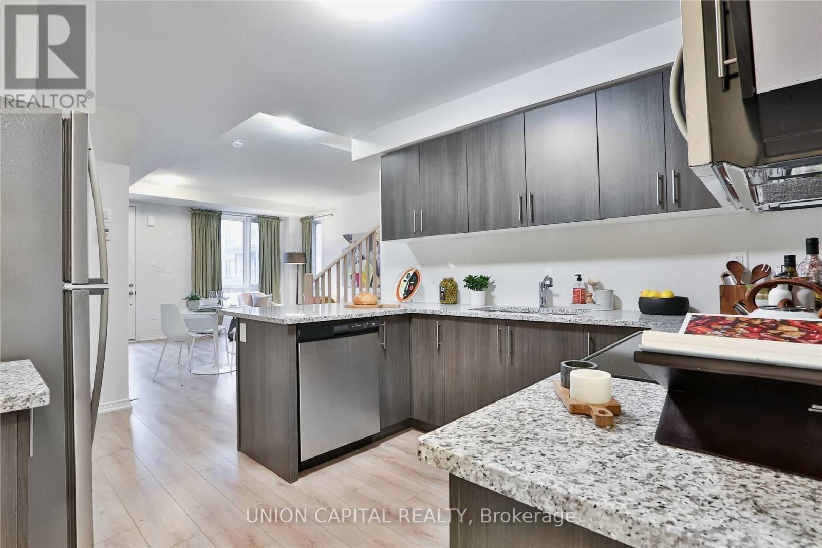 30 Woodstream Drive — photo 14