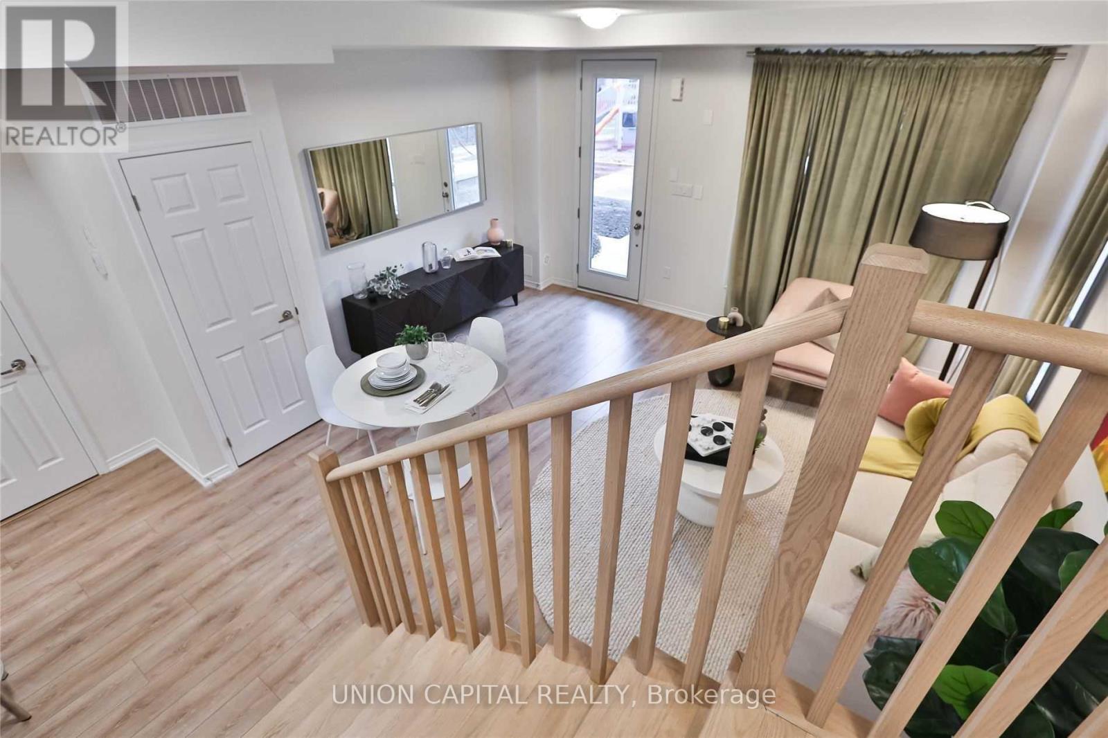 30 Woodstream Drive — photo 15