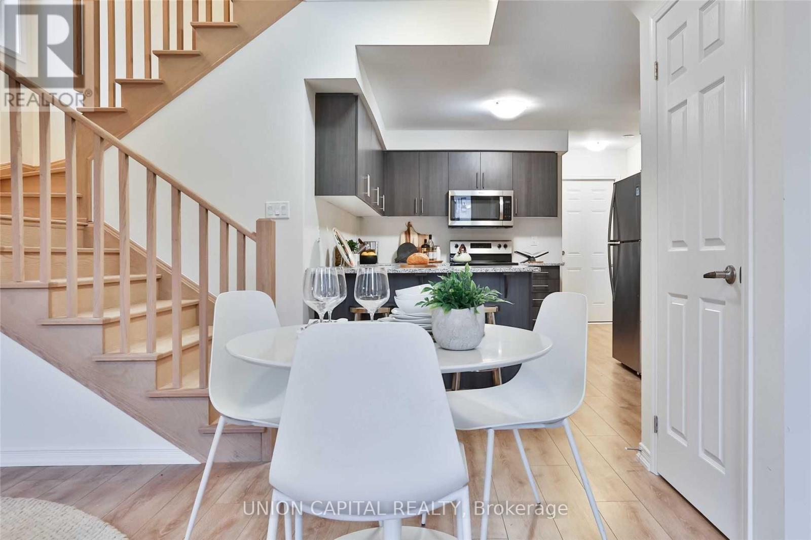 30 Woodstream Drive — photo 7