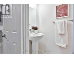 13 - 30 Woodstream Drive, Toronto, ON M9W0G1 Photo 8