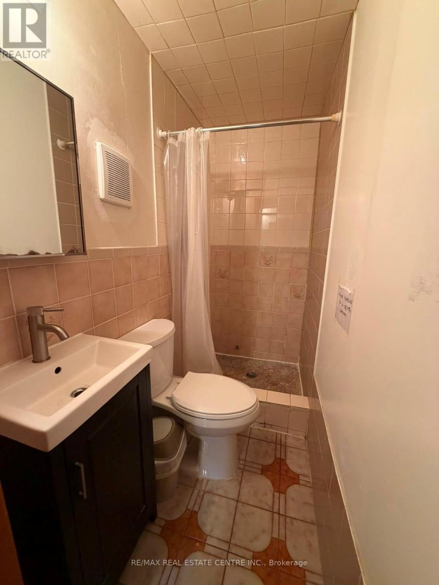 82 Sharpecroft Boulevard — photo 14