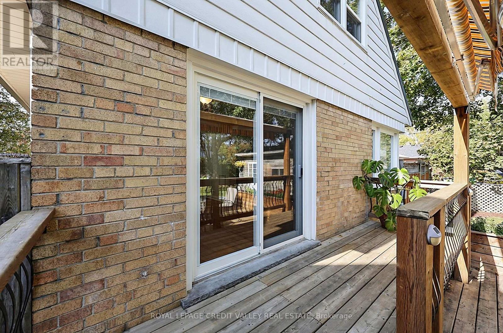 29 Crestview Avenue — photo 35