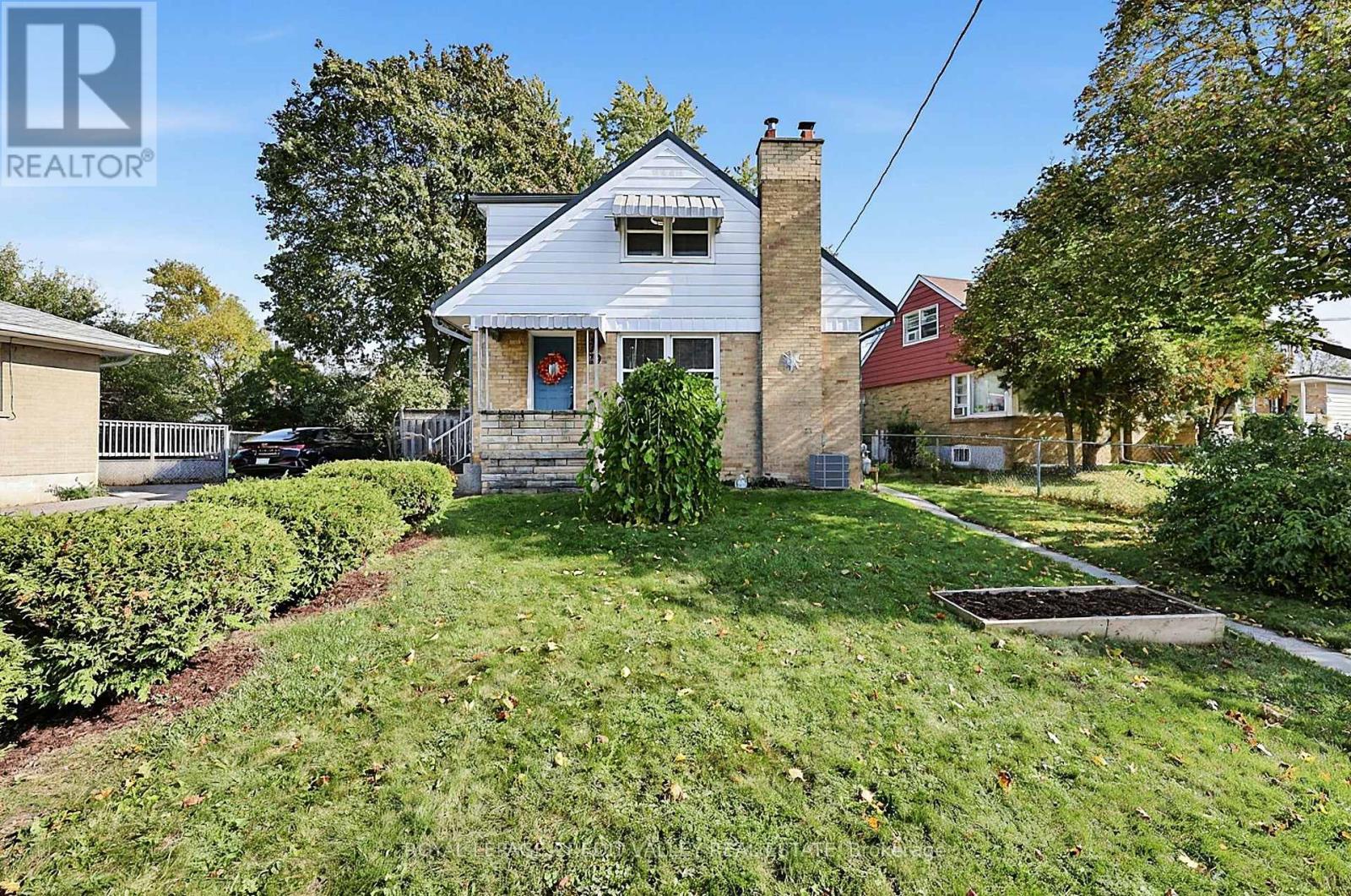 29 CRESTVIEW AVENUE - 48