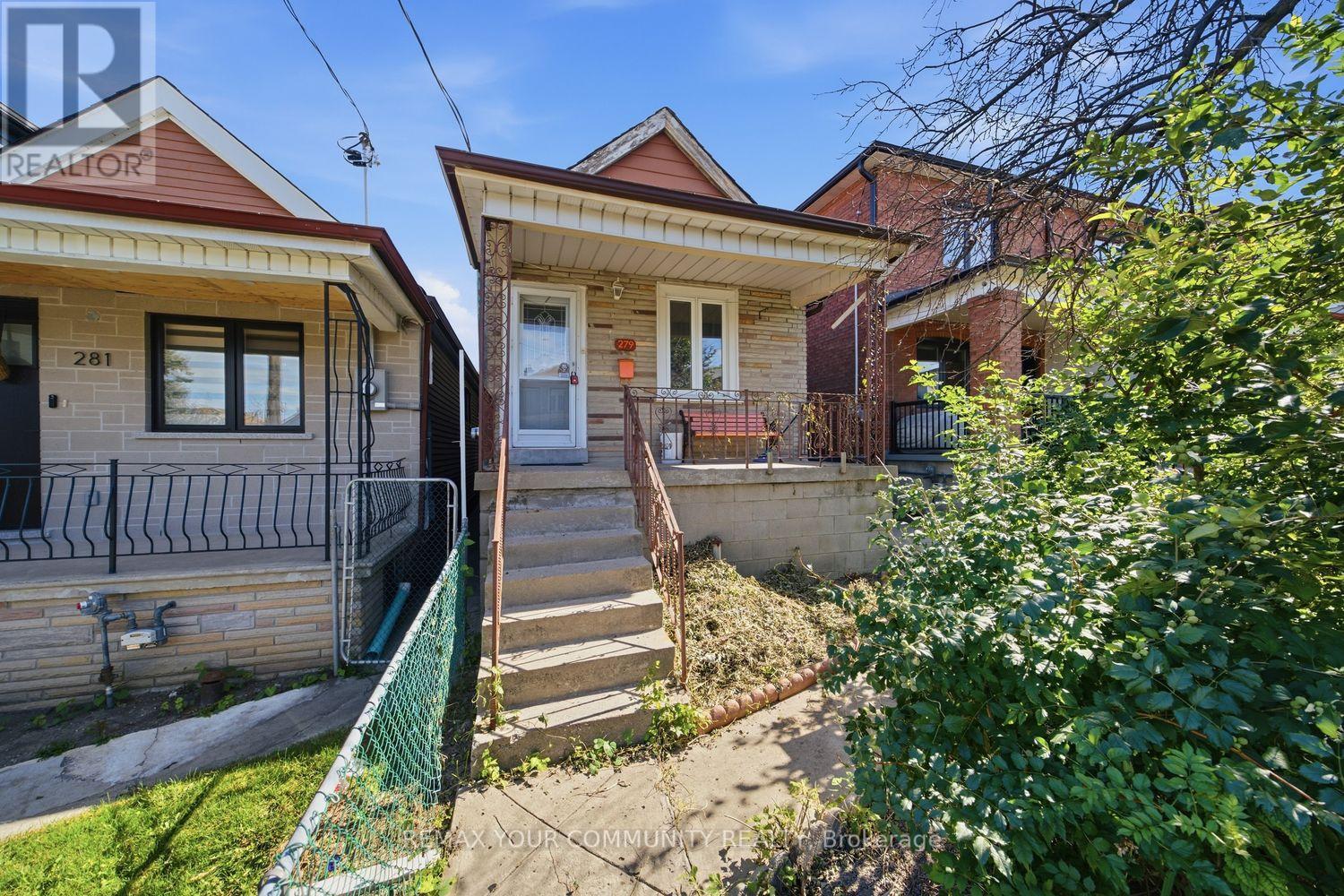 279 Mcroberts Avenue — photo 14