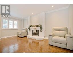 Bedroom 2 - 2607 Old Carriage Road, Mississauga, ON L5C1Y6 Photo 6