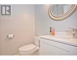 Bedroom 3 - 2607 Old Carriage Road, Mississauga, ON L5C1Y6 Photo 7