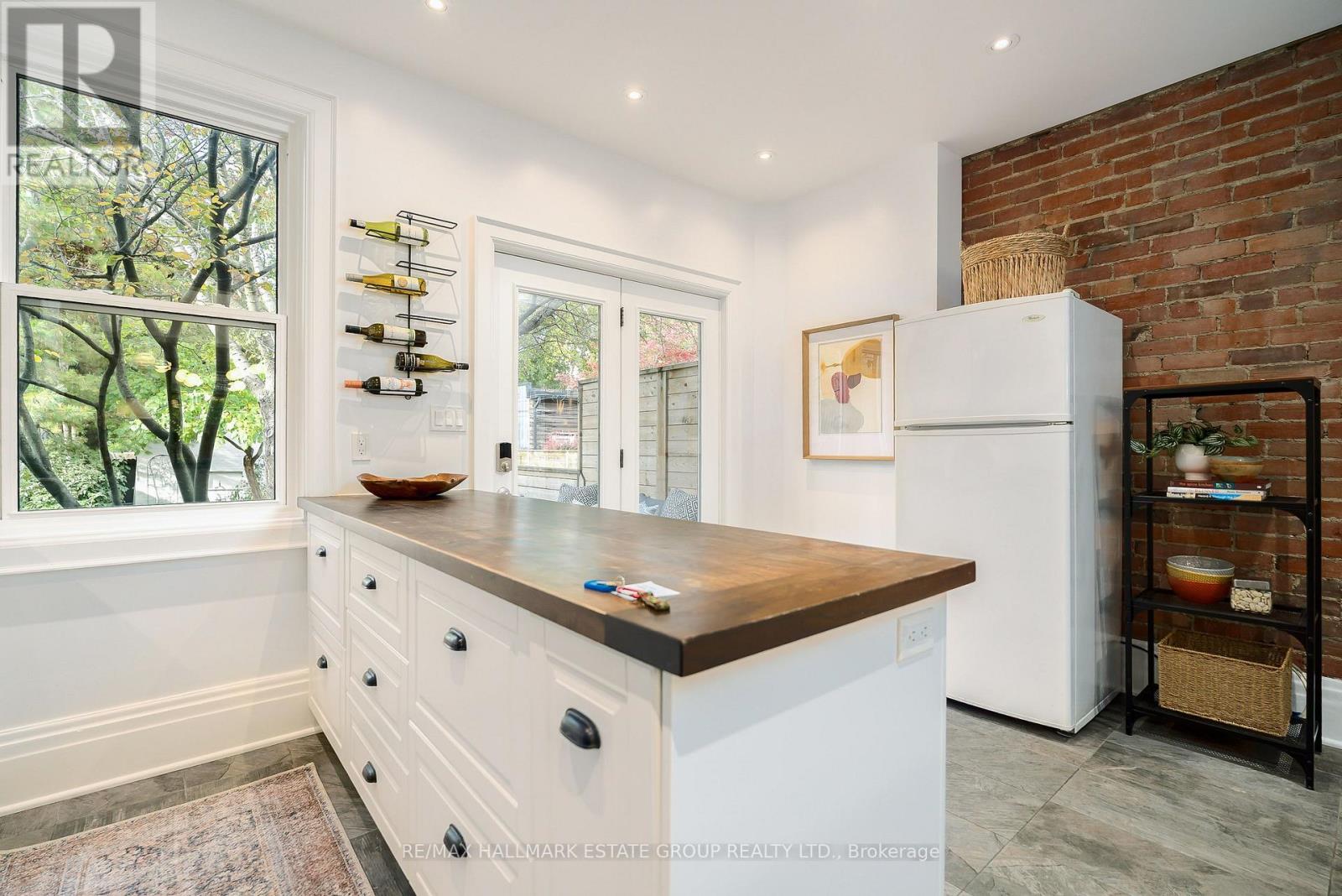 42 Fern Avenue — photo 12