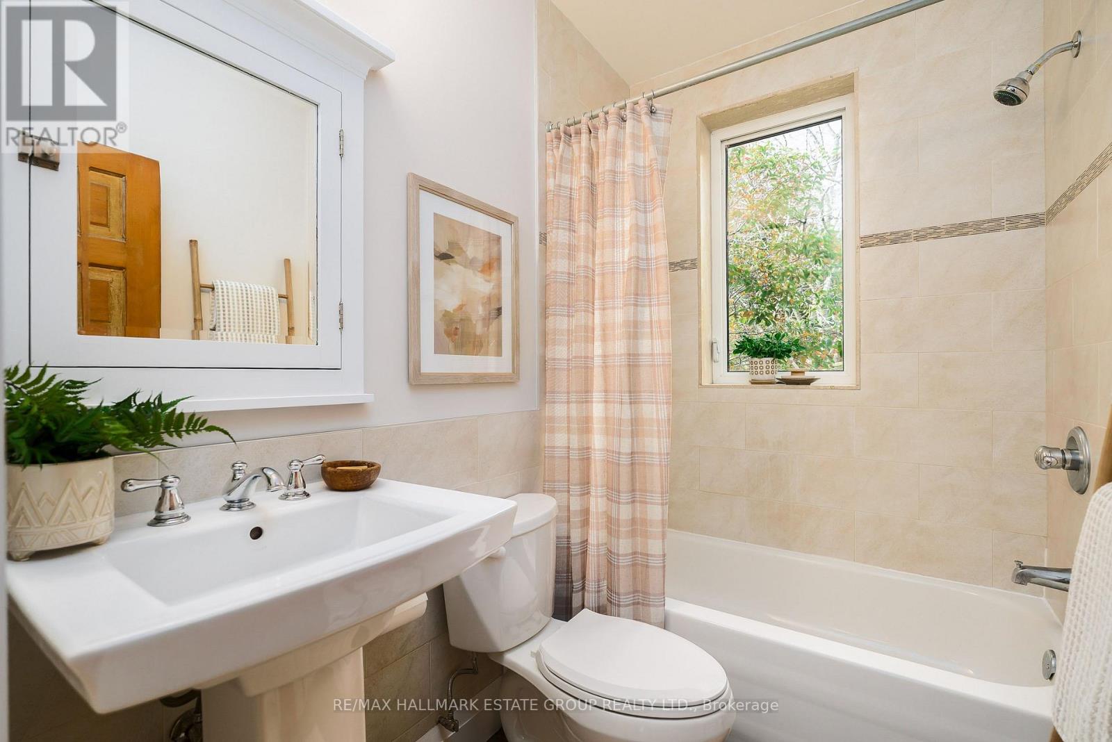 42 Fern Avenue — photo 25