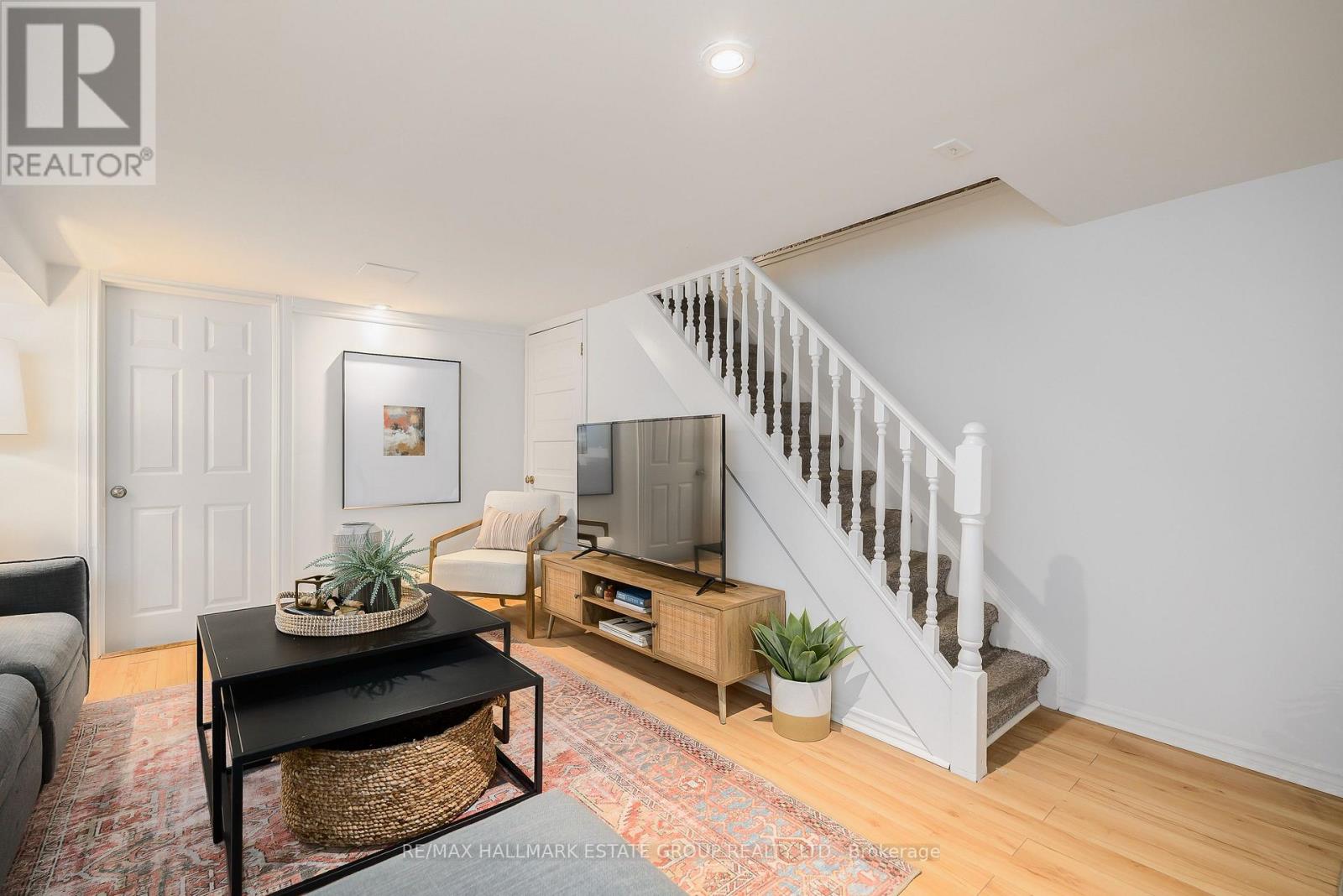 42 Fern Avenue — photo 28