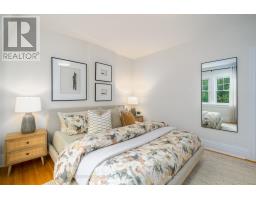 42 Fern Avenue, Toronto, ON M6R1K1 Photo 16