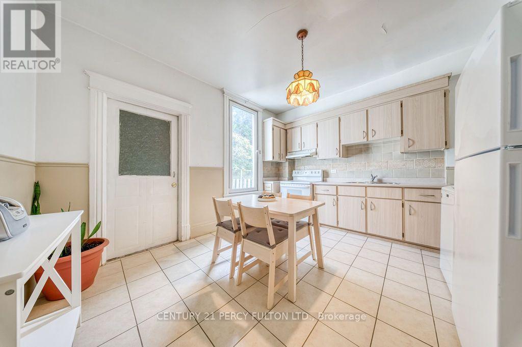 441 Delaware Avenue — photo 12