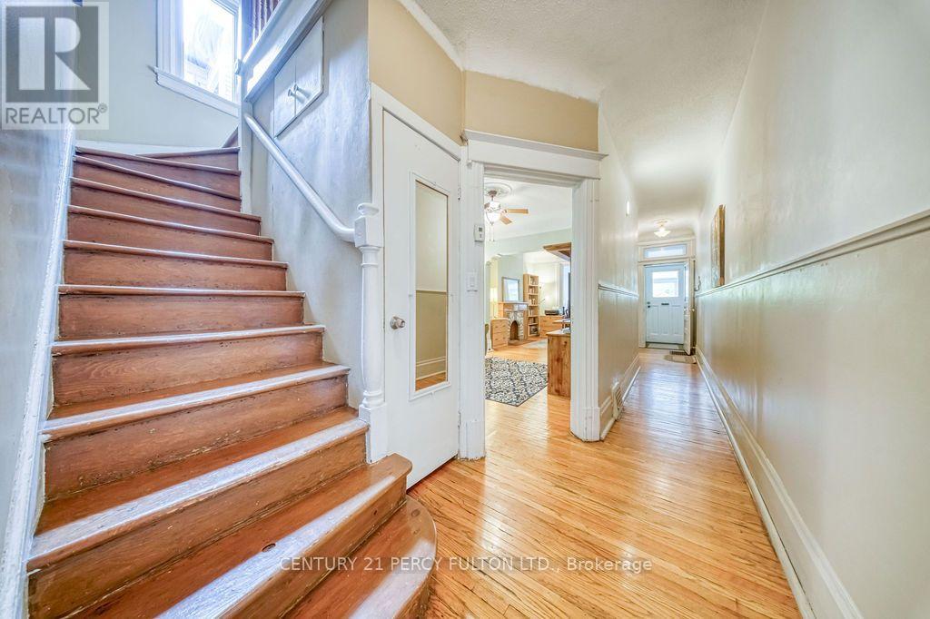 441 Delaware Avenue — photo 17
