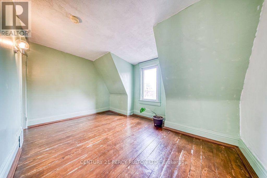441 Delaware Avenue — photo 27