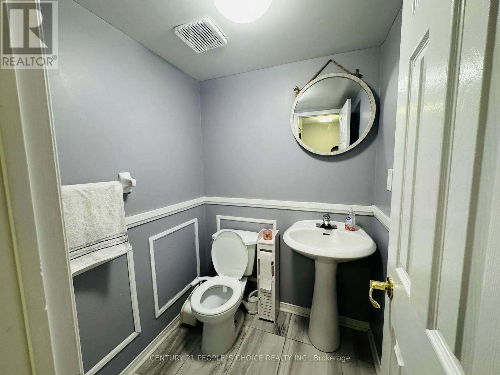 110 Spadina Road — photo 7