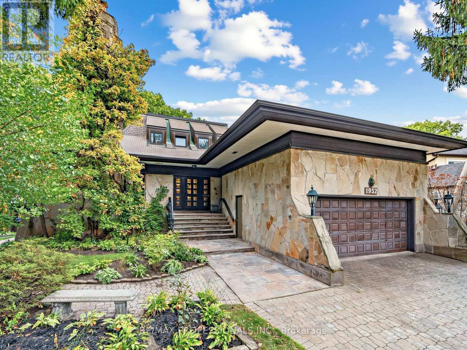 1952 LAPAD COURT - 2