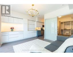 812 - 105 The Queensway, Toronto, ON M6S5B5 Photo 11