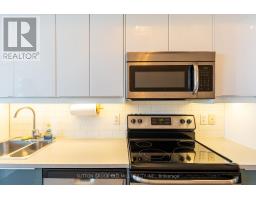 812 - 105 The Queensway, Toronto, ON M6S5B5 Photo 17