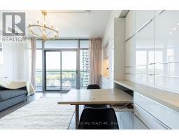 812 - 105 The Queensway, Toronto, ON M6S5B5 Photo 9