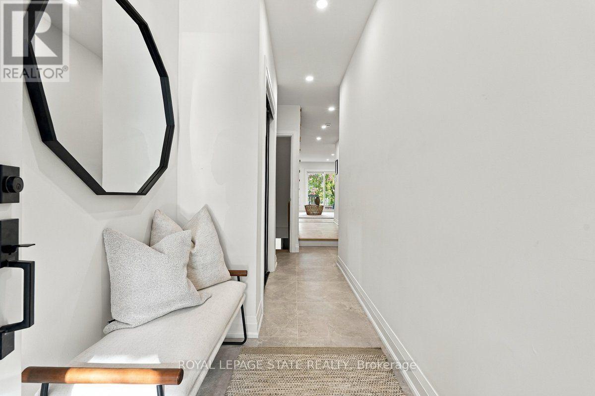 44 Viewcrest Circle — photo 2