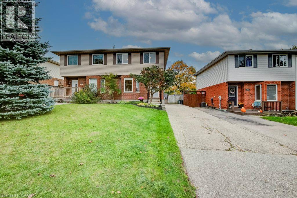 62 VILLAGE GREEN Way — photo 2