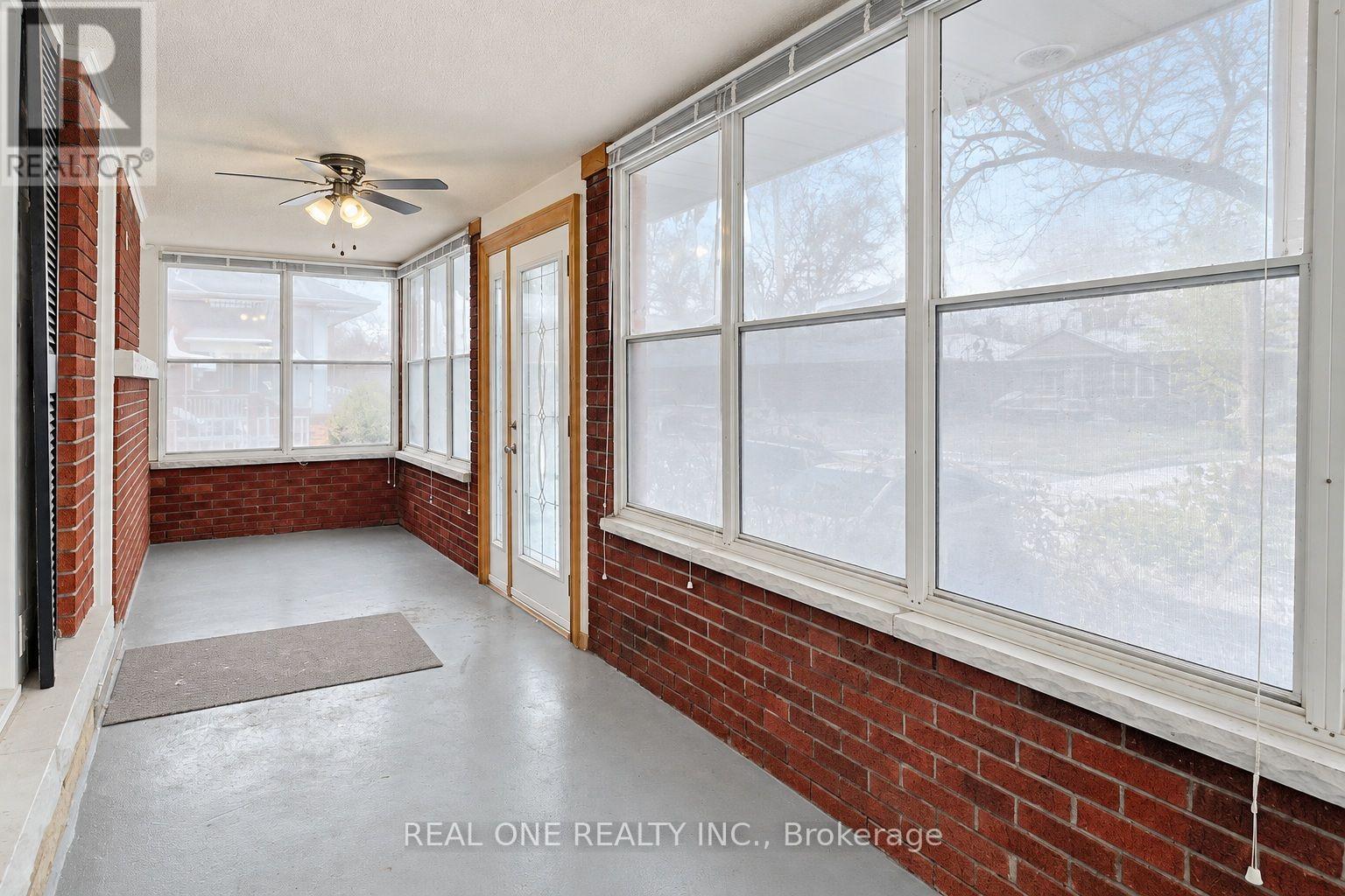 25 Terrace Drive — photo 2
