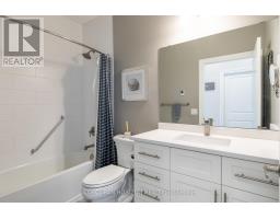 1102 - 1878 Gordon Street, Guelph, ON N1L0P4 Photo 10