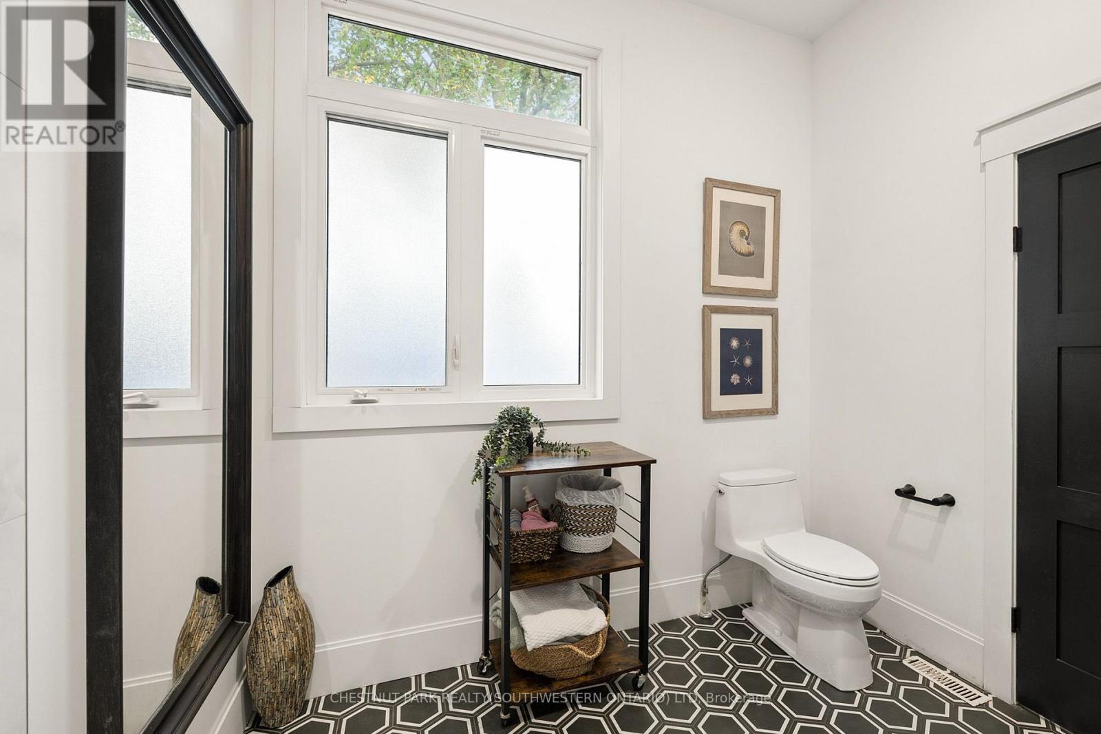 361 Lee Circle — photo 30