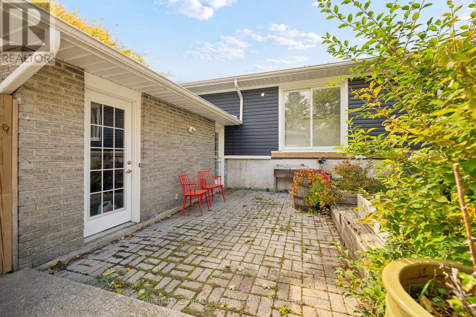 361 Lee Circle — photo 42