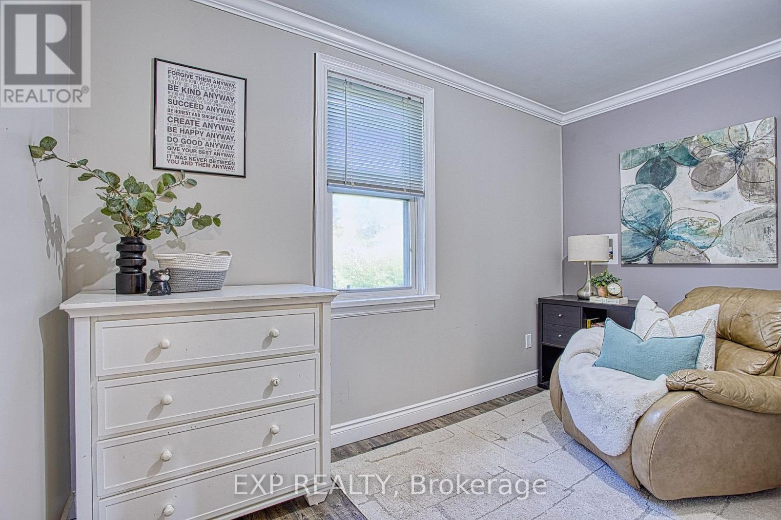 429 Elizabeth Street — photo 18