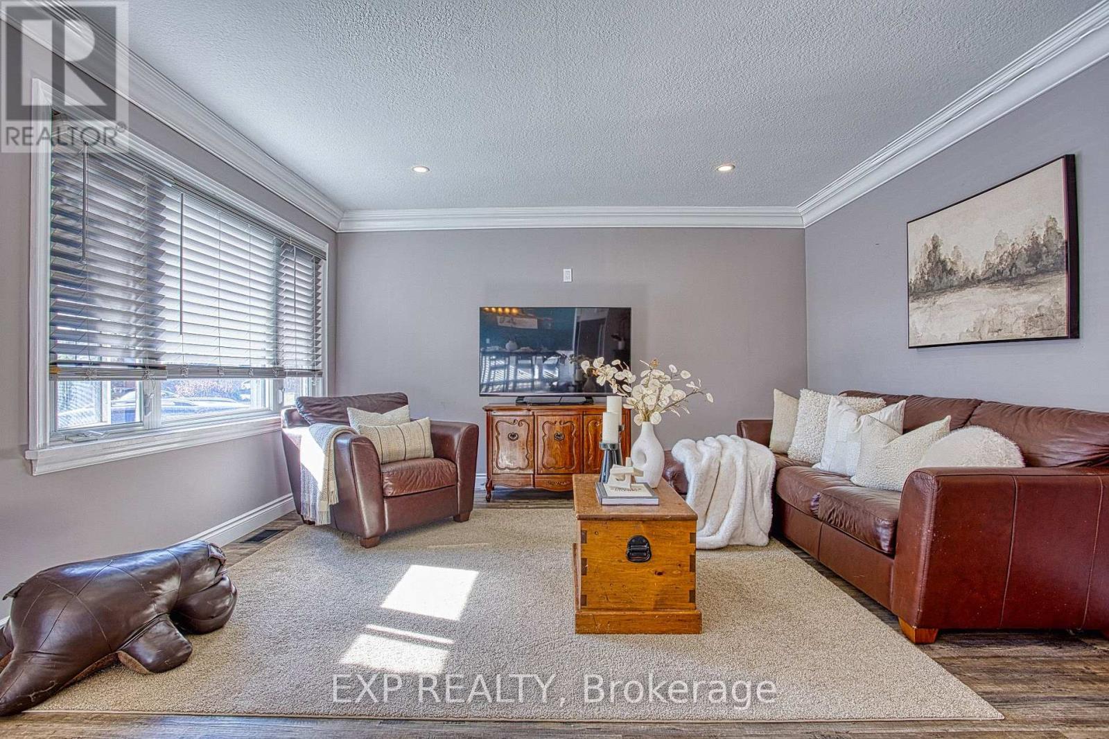 429 Elizabeth Street — photo 7