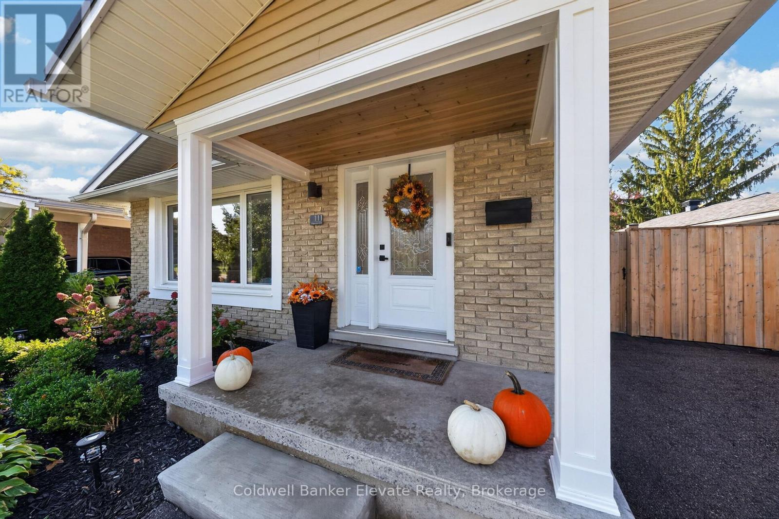 111 Kingswood Drive — photo 26