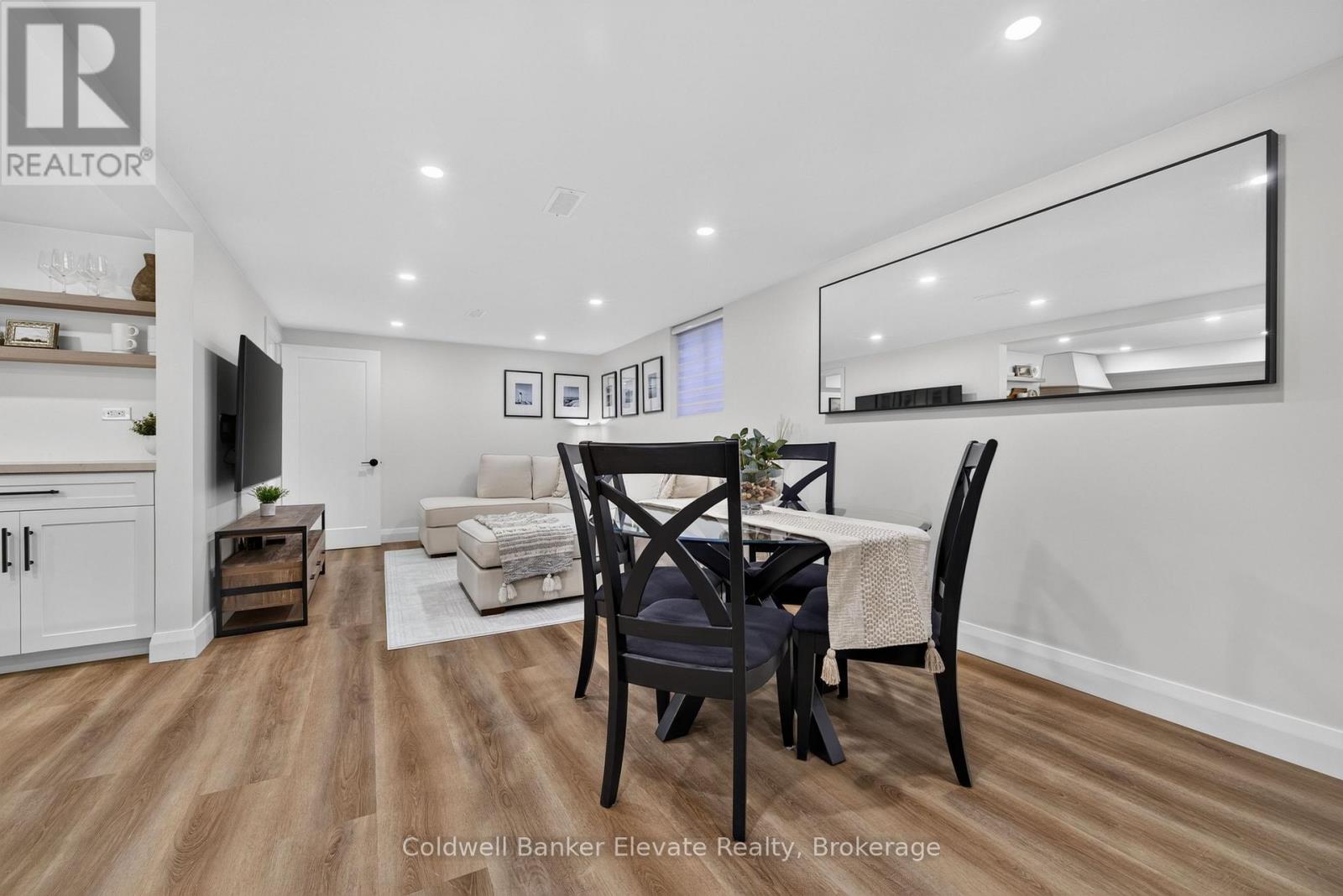 111 Kingswood Drive — photo 42
