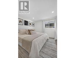 111 Kingswood Drive, Kitchener, ON N2E1B2 Photo 17