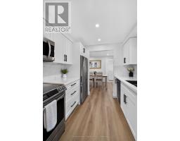 111 Kingswood Drive, Kitchener, ON N2E1B2 Photo 18