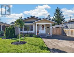 111 Kingswood Drive, Kitchener, ON N2E1B2 Photo 25