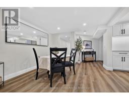 111 Kingswood Drive, Kitchener, ON N2E1B2 Photo 43